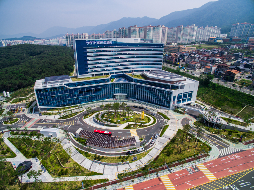 창원경상국립대학교병원 전경.jpg