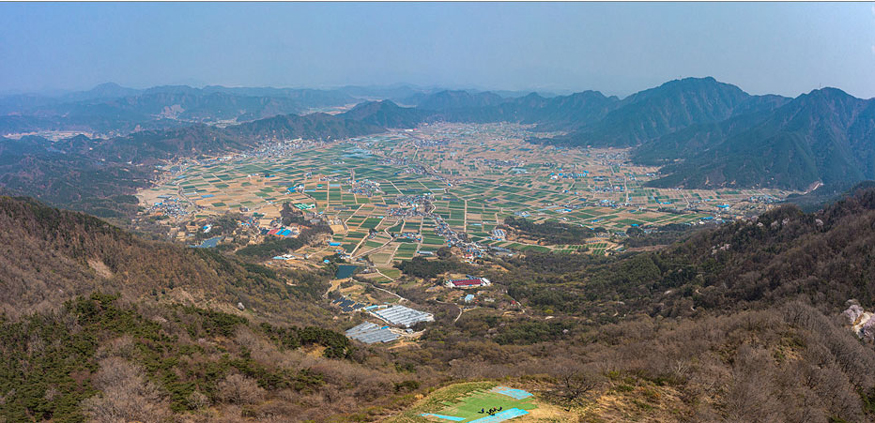 220511 합천군, 한국지질자원연구원 업무협약식 개최(운석충돌구 전경).jpg