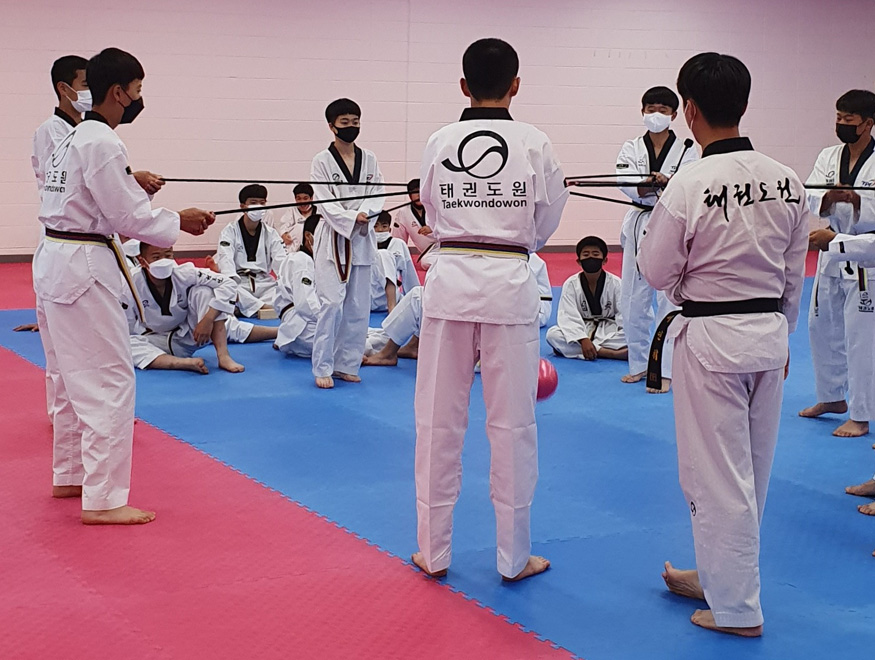 창녕군 청소년상담복지센터, 인터넷 스마트폰 과의존 치유 캠프 운영(1).jpg