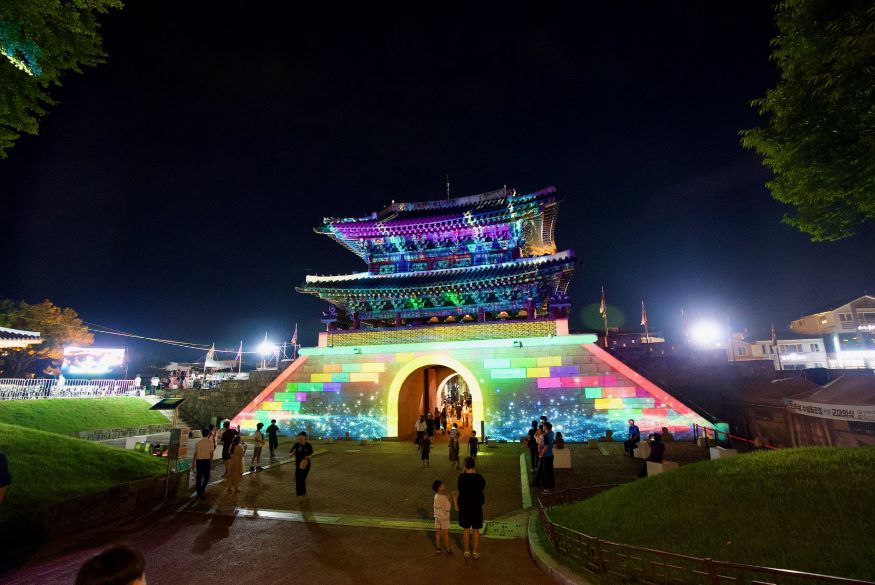 2024년 국가유산 미디어아트 진주성 폐막! 야간관광 대표도시로 자리매김!! .jpg