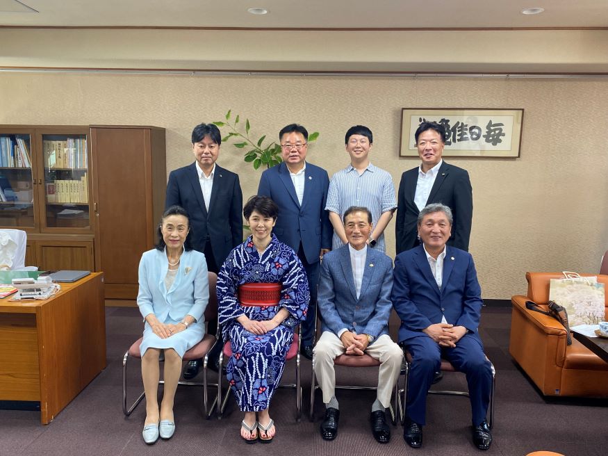 고성군-일본 가사오카시 지역축제 문화교류를 위한 교류단 방문.jpg