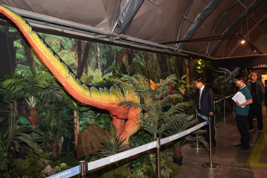 ‘2024경남고성공룡세계엑스포’ D-6이상근 고성군수, 공룡엑스포 현장점검 나서.jpg