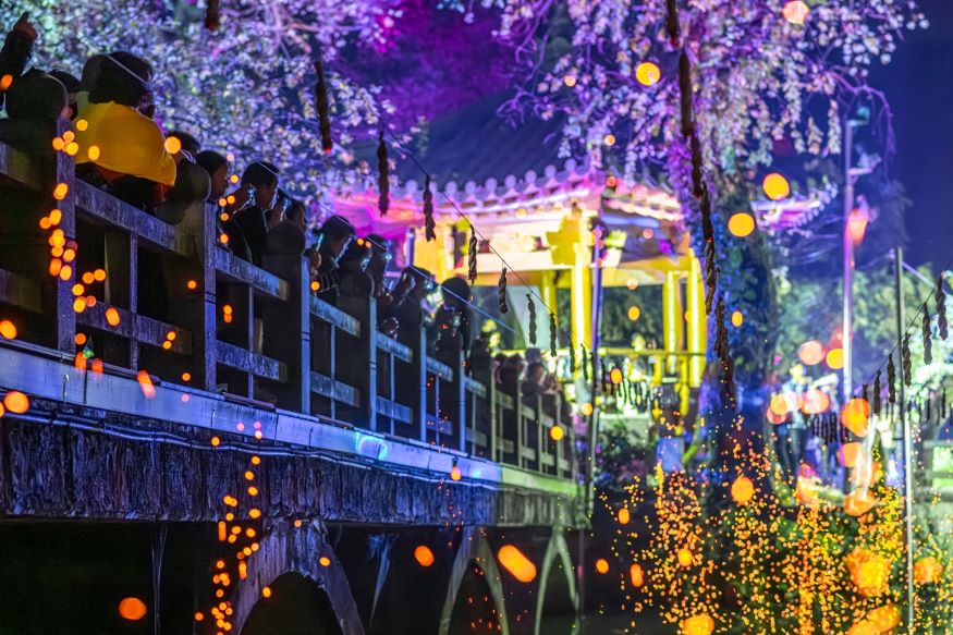 ‘함안낙화놀이 스페셜 데이’ 한국을 넘어 일본 관광객을 사로잡다.jpg