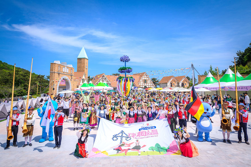 2025 독일마을 마이페스트 개최(2024 마이페스트 사진).jpg