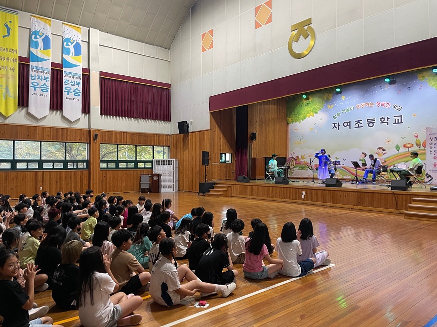 창원특례시, 2025년 하반기 작은음악회 시작(문화예술과).jpg