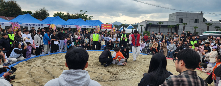 거제시 유치원 씨름왕가린다.jpg