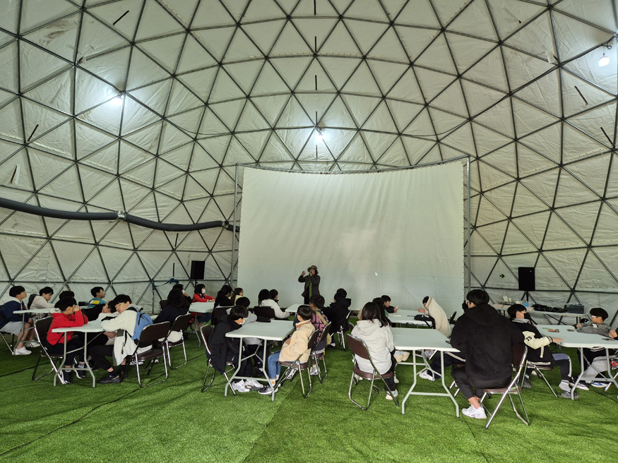 독수리의 귀환! 고성에서만 만날 수 있는 생태의 장관.jpg