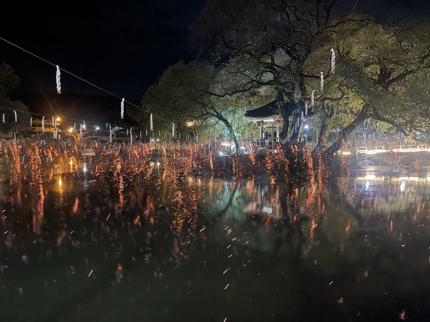 함암낙화놀이 장면1.jpg