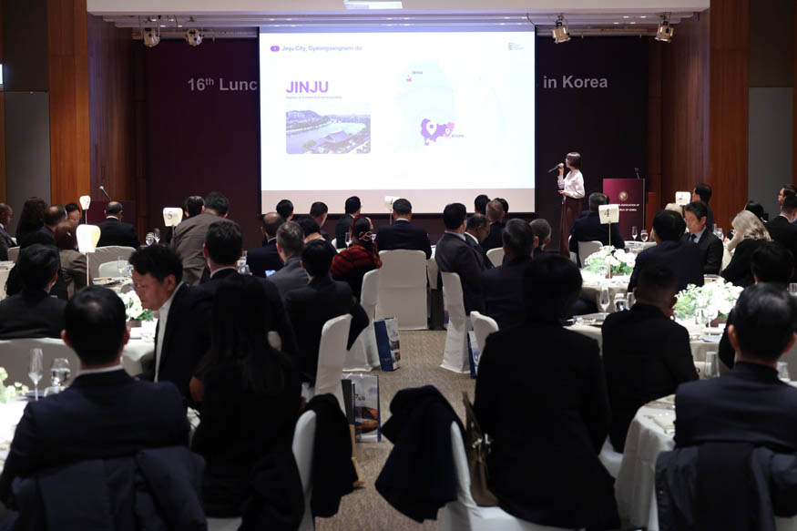 진주시, 주한외국공관장 대상 진주의 도시 브랜드 마케팅 펼쳐.jpg