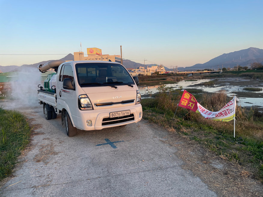 겨울철 고병원성 AI 위험 상승…가금농가 출입통제·소독 강화 긴급 당부.jpg