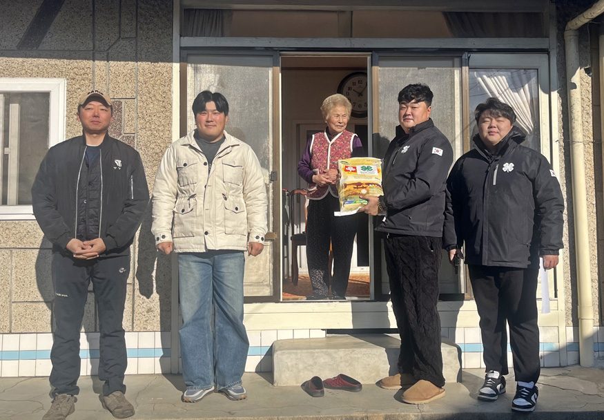 창녕청년농업인방제단, 이웃돕기“사랑의 쌀 300kg”기탁(독거노인가정방문).jpeg