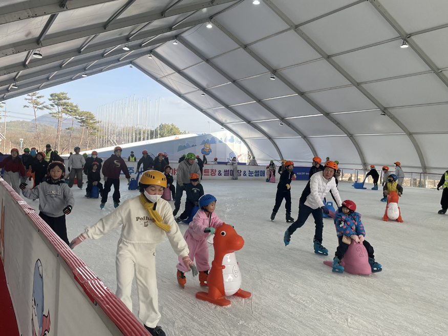 ‘진주시 겨울철 야외스케이트장’ 성황리에 운영.jpg