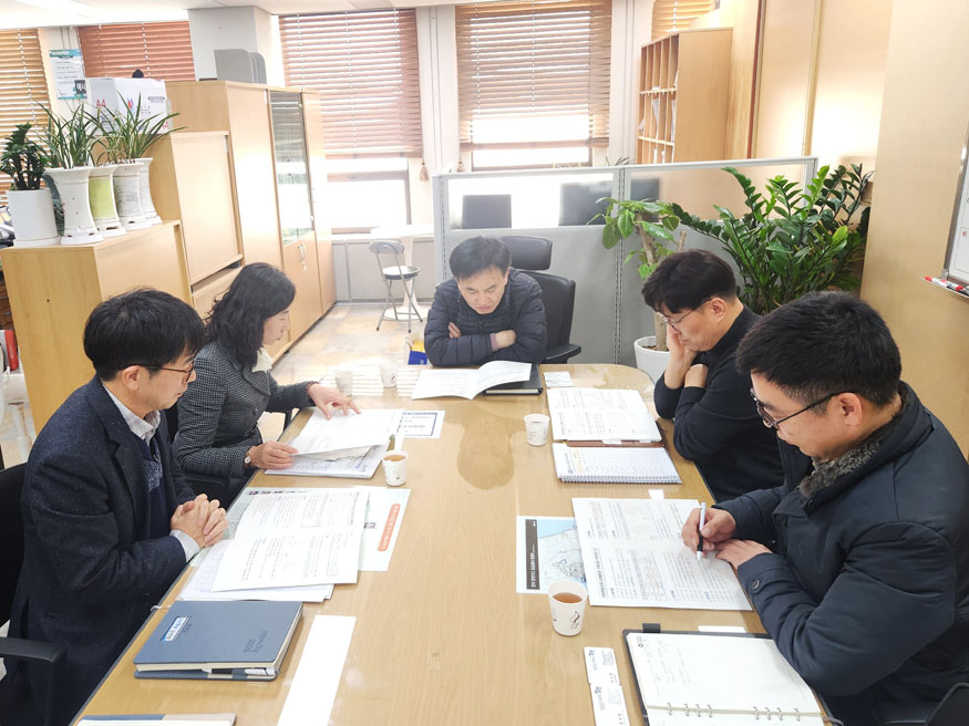 함양군 경남도청 방문해 업무 협력 강화 및 국·도비 확보 논의.jpg