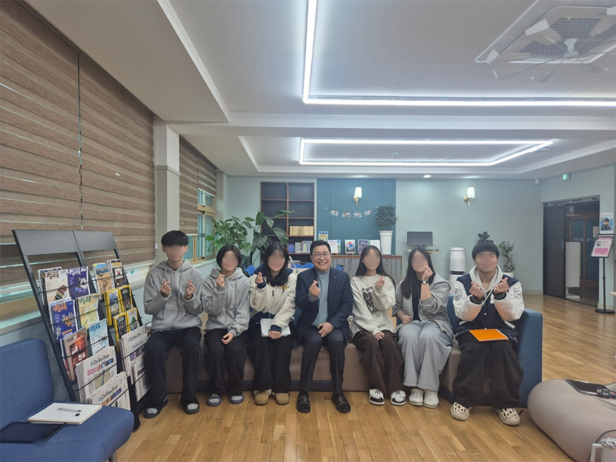 열린귀 남해 고등학생들과.png