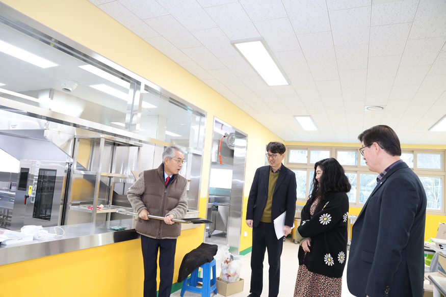 안전한 개교 준비에 최선.jpg