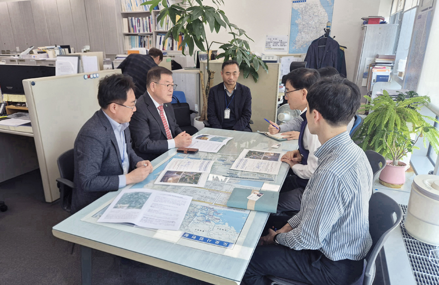 이승화 산청군수 중앙부처 방문.jpg