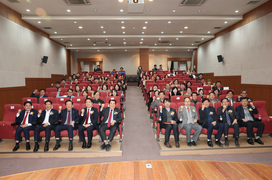 2026년 First리더 양산인문학과정 입학식.jpg