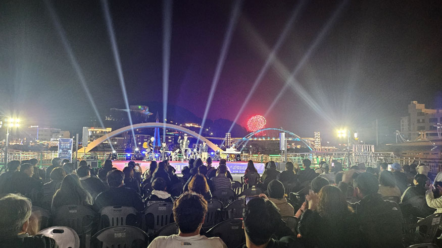 통영시, 2026년 토요정기공연 ‘레드카펫 위의 선율’ 개최(벨루가 어쿠스틱).jpg