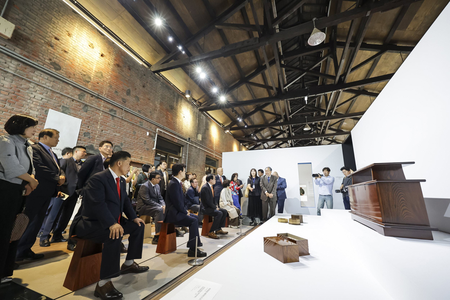 진주시, 문체부‘2026 찾아가는 공예명작전’개최지 선정(2025 진주전통공예비엔날레 전시관람).jpg