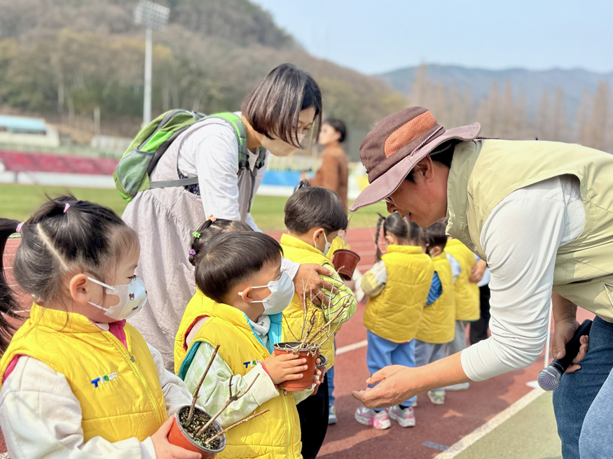 군민과 함께하는 내나무갖기 캠페인 성료.jpeg