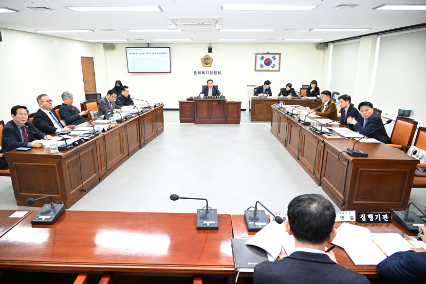 제430회 문화복지위원회 회의(문복위).JPG