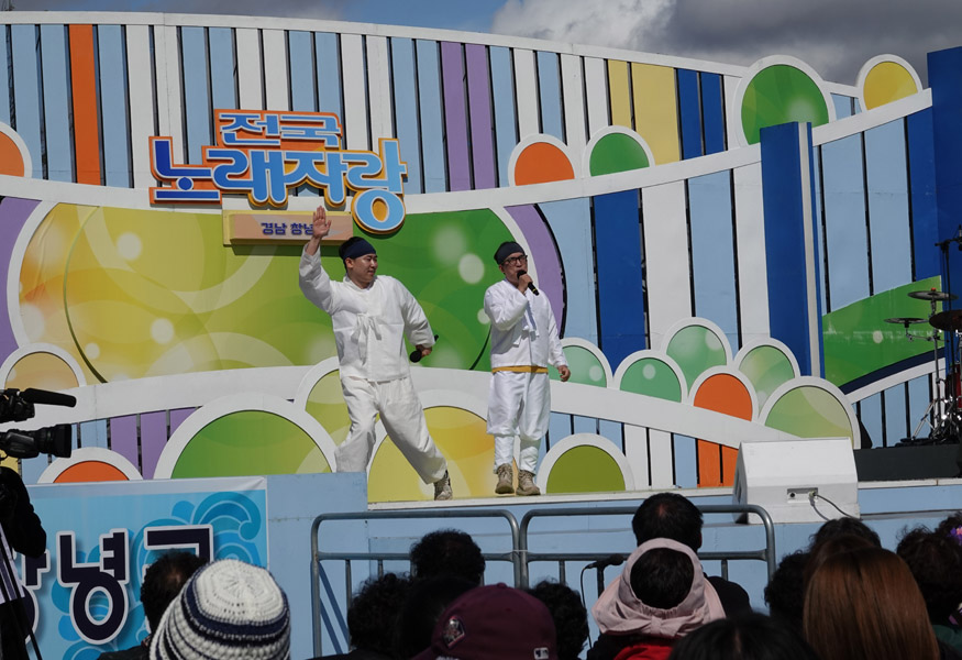 KBS 전국노래자랑 창녕군편, 남지유채단지서 성황리 개최.jpg