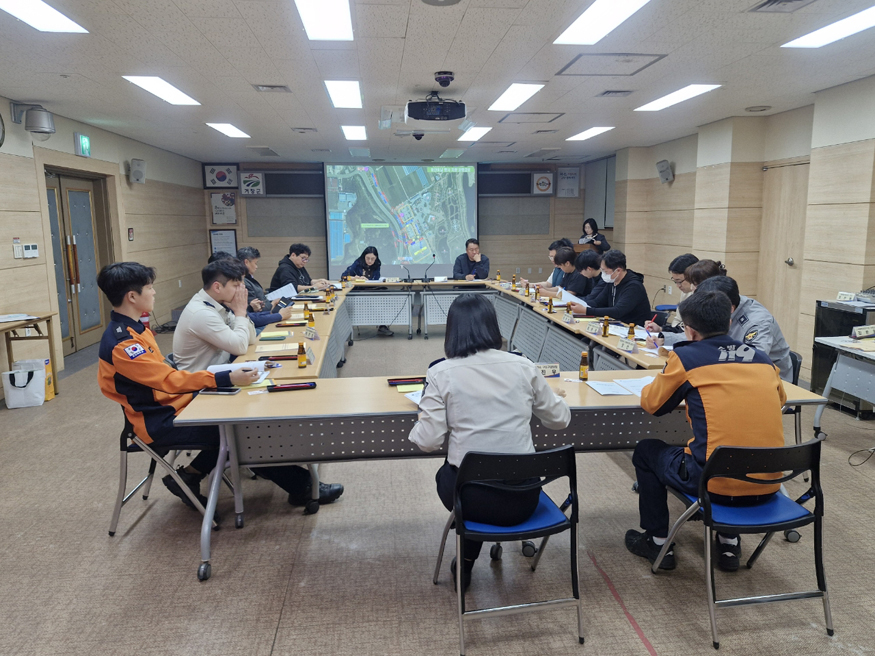 거창군 제32회 어린이날 큰잔치 준비를 위한 간담회.jpeg