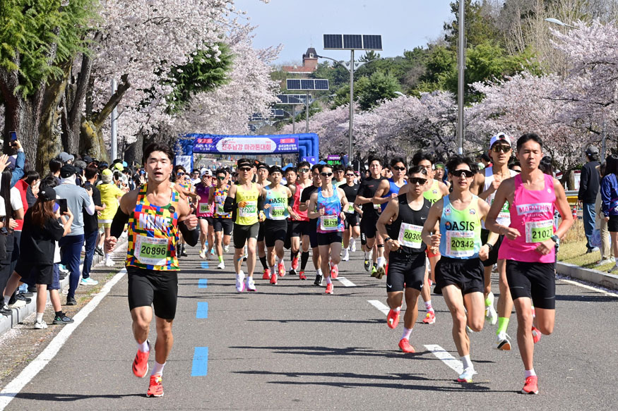 공군과 함께한 ‘2026 진주남강마라톤대회’ 성료.jpg