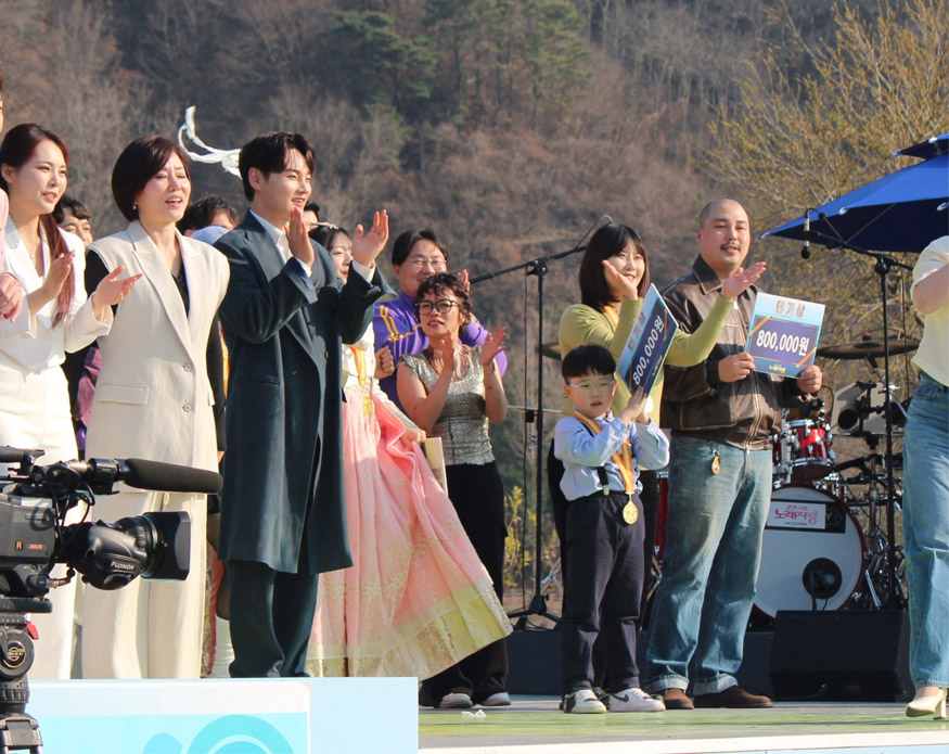 가수 박서진, ‘KBS 전국노래자랑’ 인연 계기 ‘기부’ - 박서진-양지호.jpg