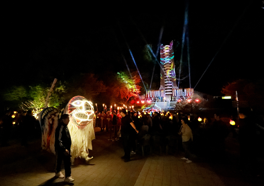 의령군, 빛의 의병탑.jpg