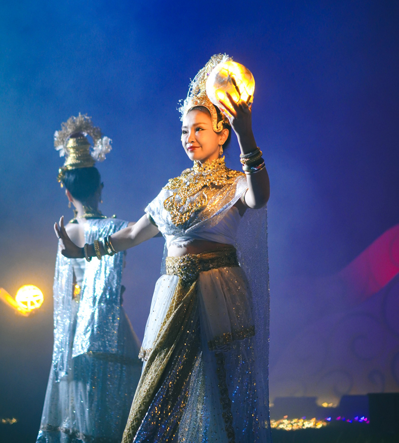 '꽃과축제의땅 치앙마이 경남'.jpg